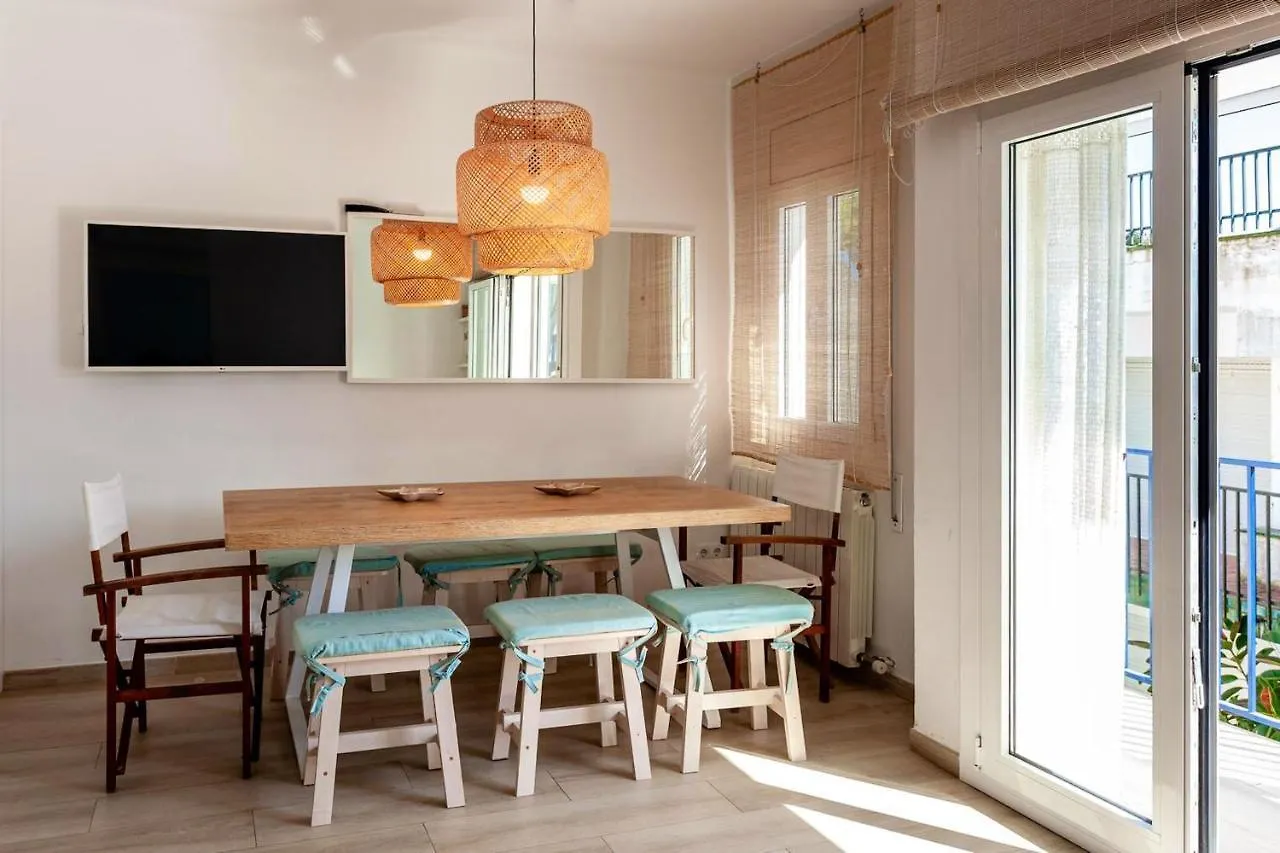 Charming Apartment In Llafranc City View 70 M²